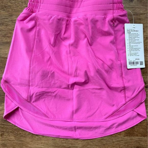 NWT Lululemon hotty hot shorts long - Picture 2 of 3